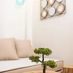 Apartamento Ionas 1 *